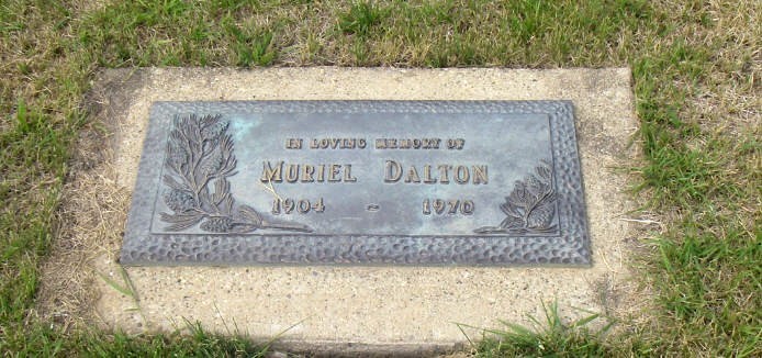 DALTON, Muriel