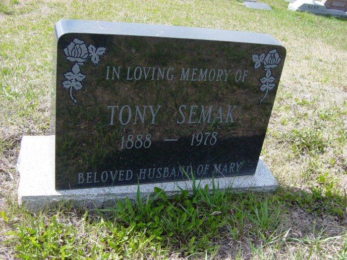 SEMAK, Tony