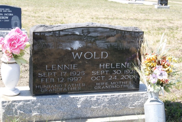 WOLD, Helene